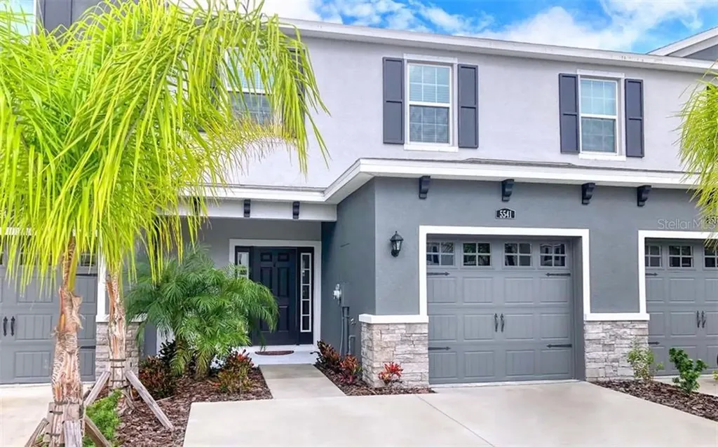 5541 Twilight Grey Lane Sarasota FL 34240