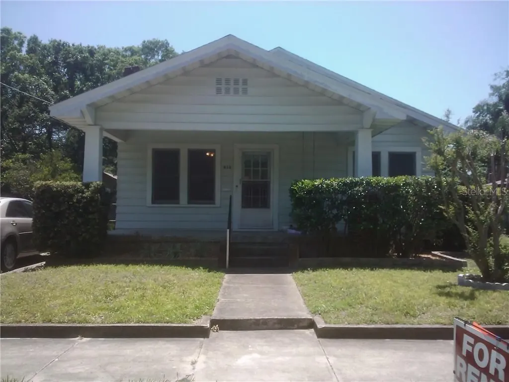 914 W Peninsular Street Tampa FL 33603