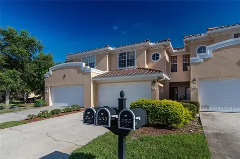253 Valencia Circle St Petersburg FL 33716