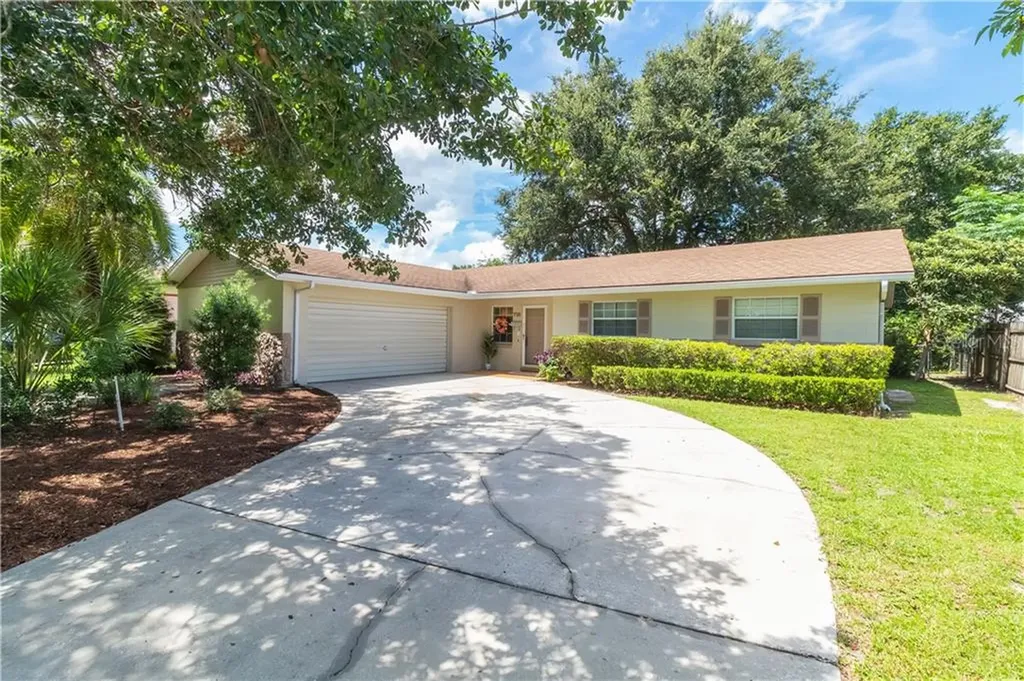 726 Park Manor Drive Orlando FL 32825