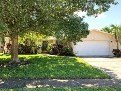 6028 18th Street NE St Petersburg FL 33703