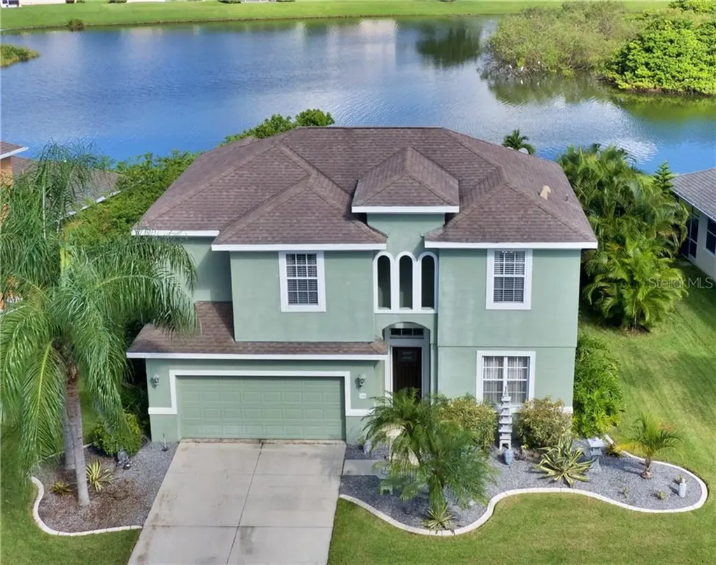 5216 Lakehurst Court Palmetto FL 34221