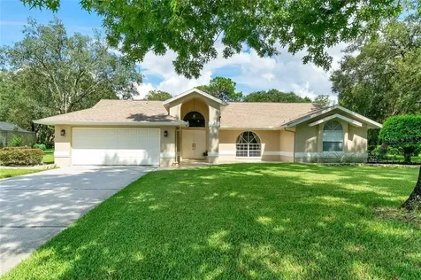 18184 Winding Oaks Boulevard Hudson FL 34667