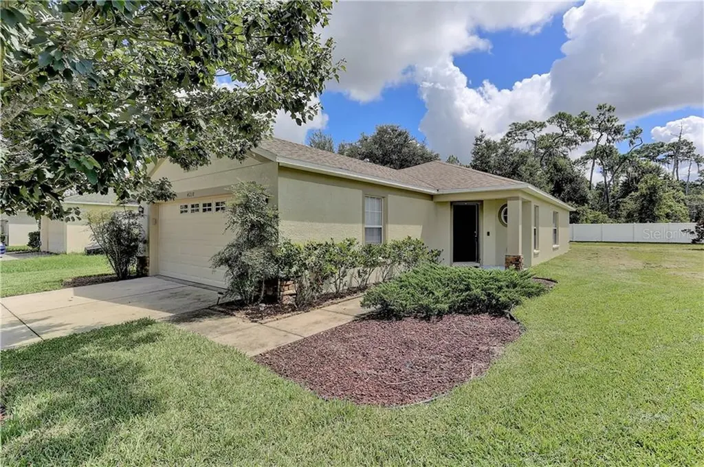 4218 Bethpage Court Wesley Chapel FL 33543