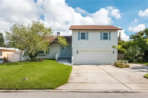 7111 S Shore Drive S South Pasadena FL 33707