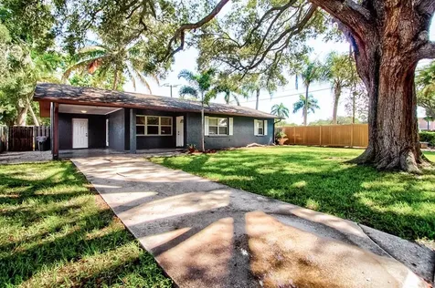 4310 7th Avenue W Bradenton FL 34209