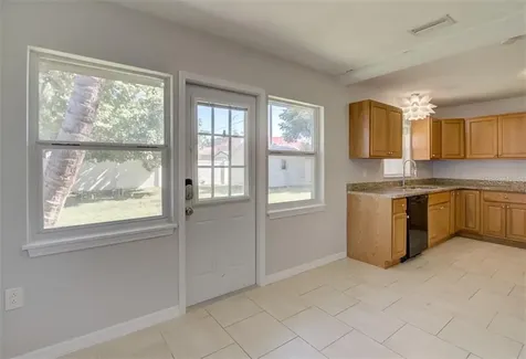 4310 7th Avenue W Bradenton FL 34209