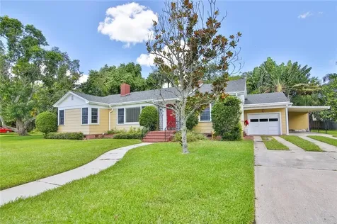 202 23rd Street W Bradenton FL 34205