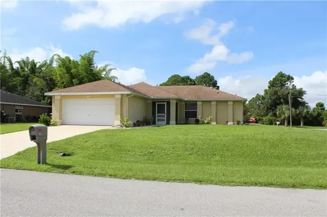 1115 Crimson Avenue North Port FL 34288