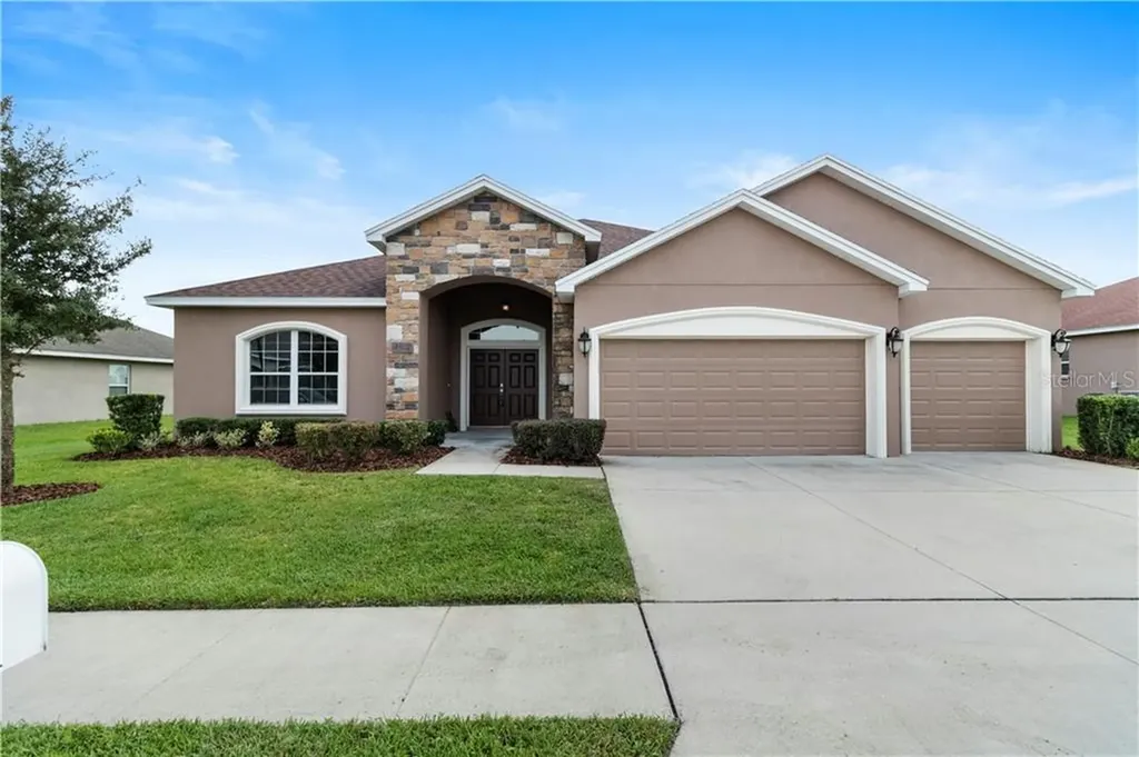 4502 Mandolin Boulevard Winter Haven FL 33884