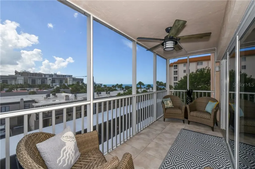 800 Benjamin Franklin Drive Sarasota FL 34236
