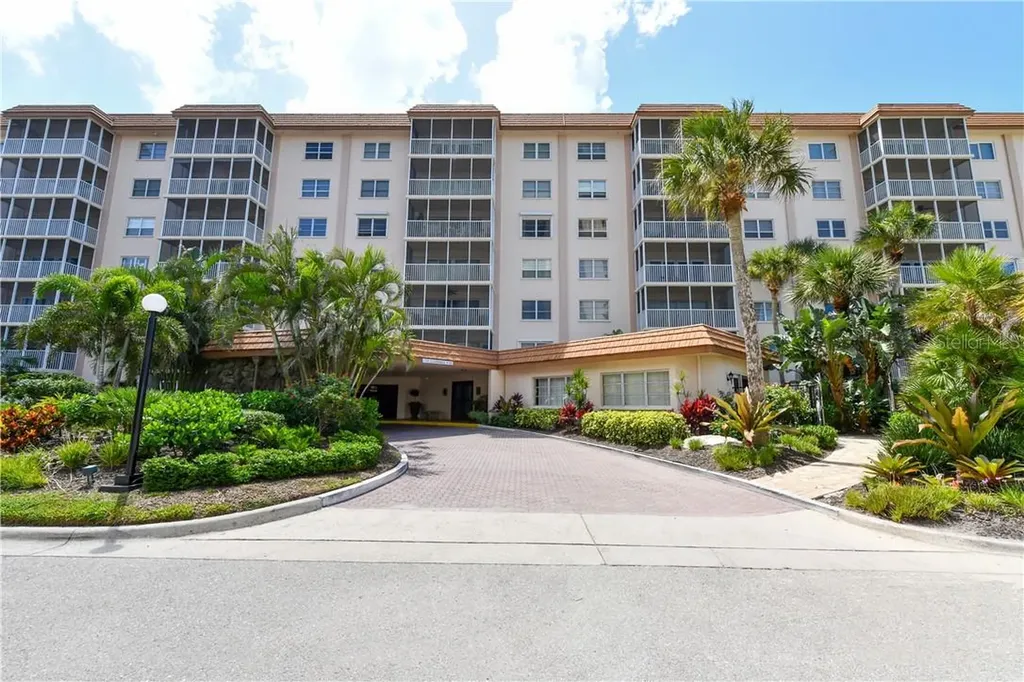 800 Benjamin Franklin Drive Sarasota FL 34236
