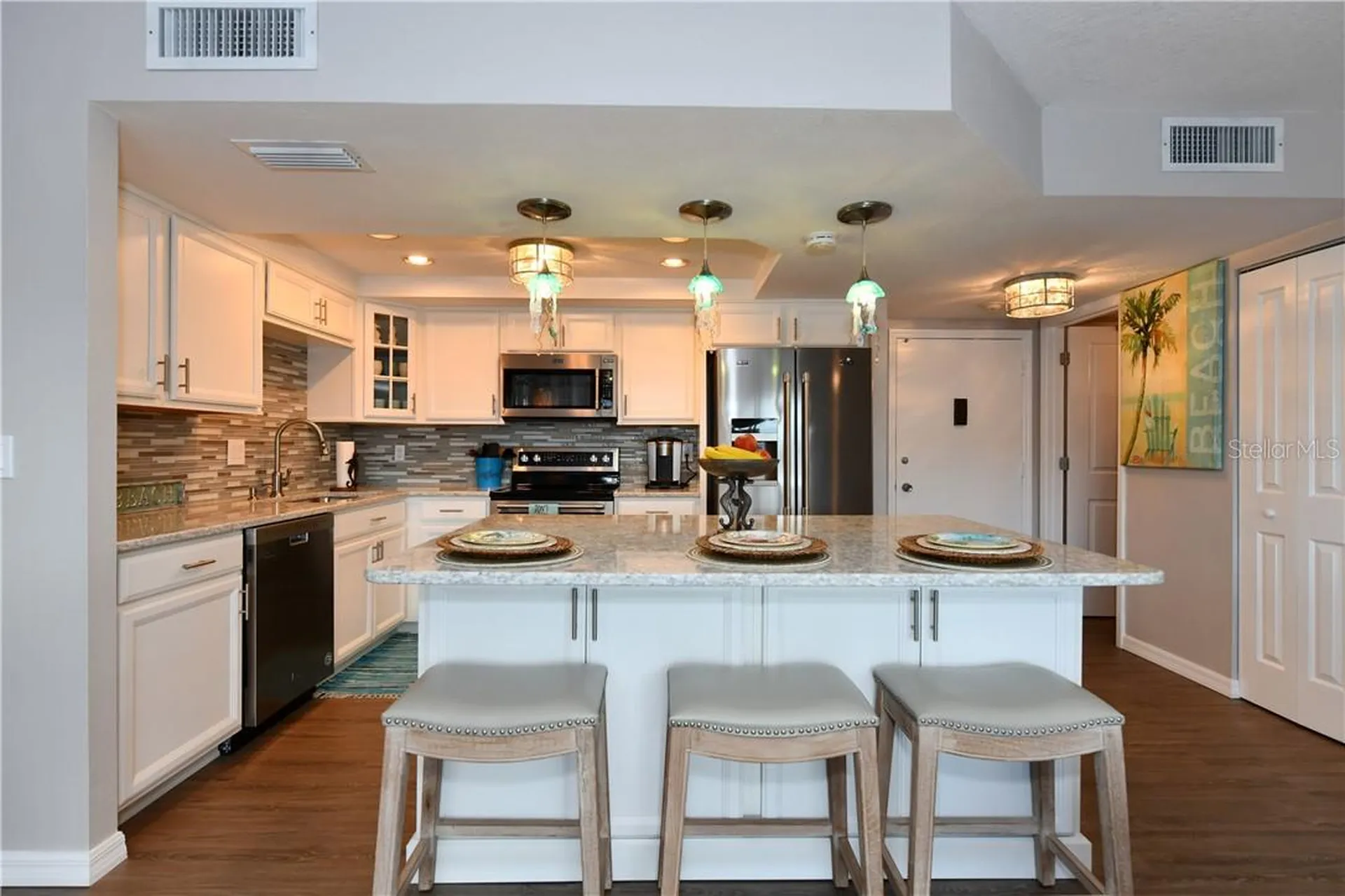 800 Benjamin Franklin Drive Sarasota FL 34236