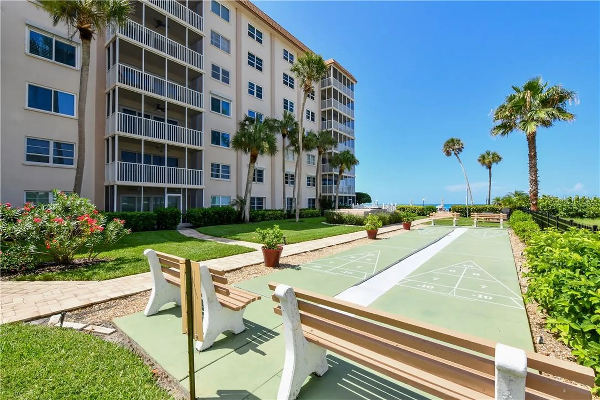 800 Benjamin Franklin Drive Sarasota FL 34236
