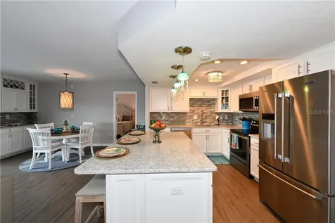 800 Benjamin Franklin Drive Sarasota FL 34236