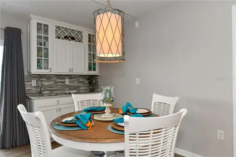 800 Benjamin Franklin Drive Sarasota FL 34236