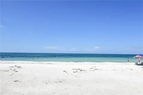 800 Benjamin Franklin Drive Sarasota FL 34236
