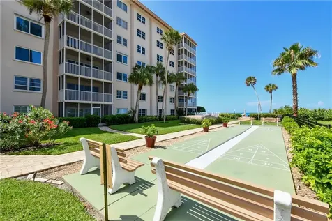 800 Benjamin Franklin Drive Sarasota FL 34236