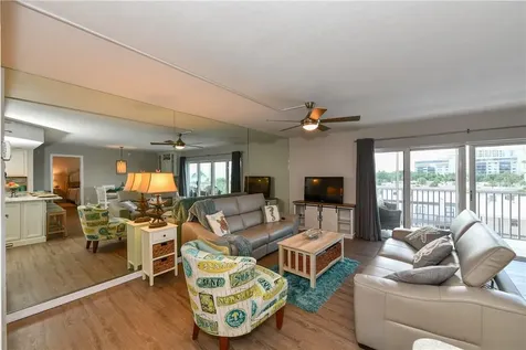 800 Benjamin Franklin Drive Sarasota FL 34236