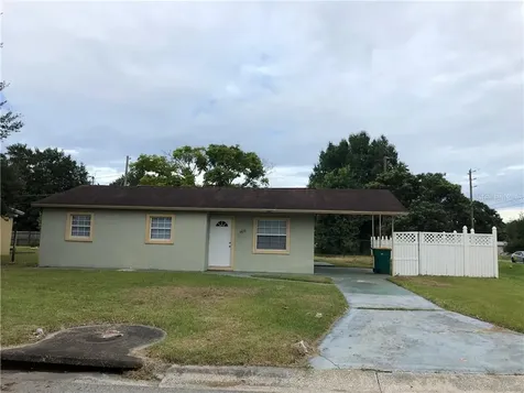 2601 N Beaumont Avenue Kissimmee FL 34741