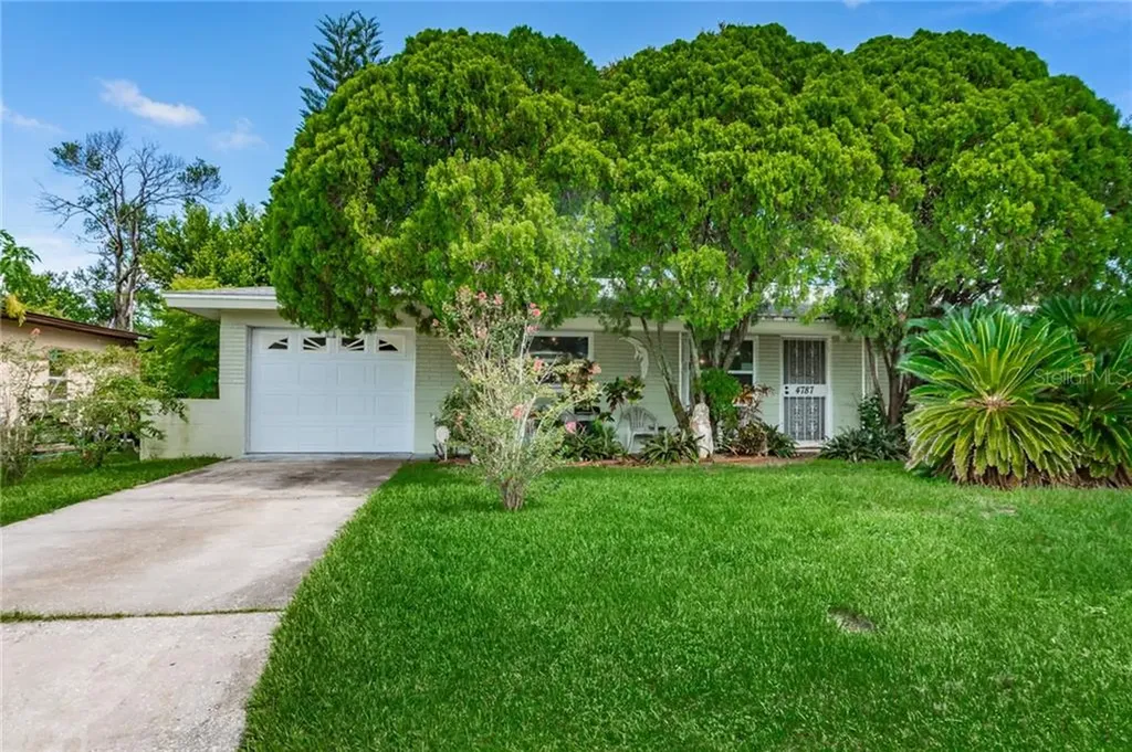 4787 57th Avenue N St Petersburg FL 33714