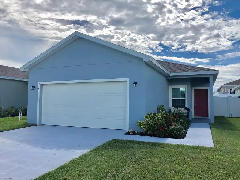 3145 Whispering Trails Avenue Winter Haven FL 33884