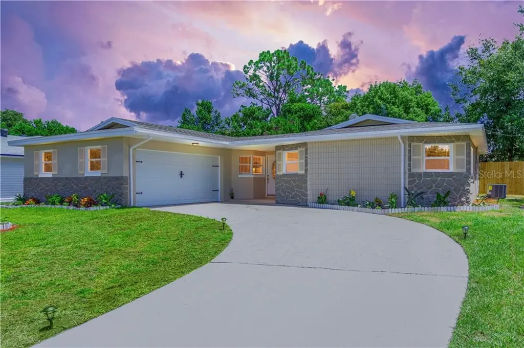 3027 Saratoga Drive Orlando FL 32806