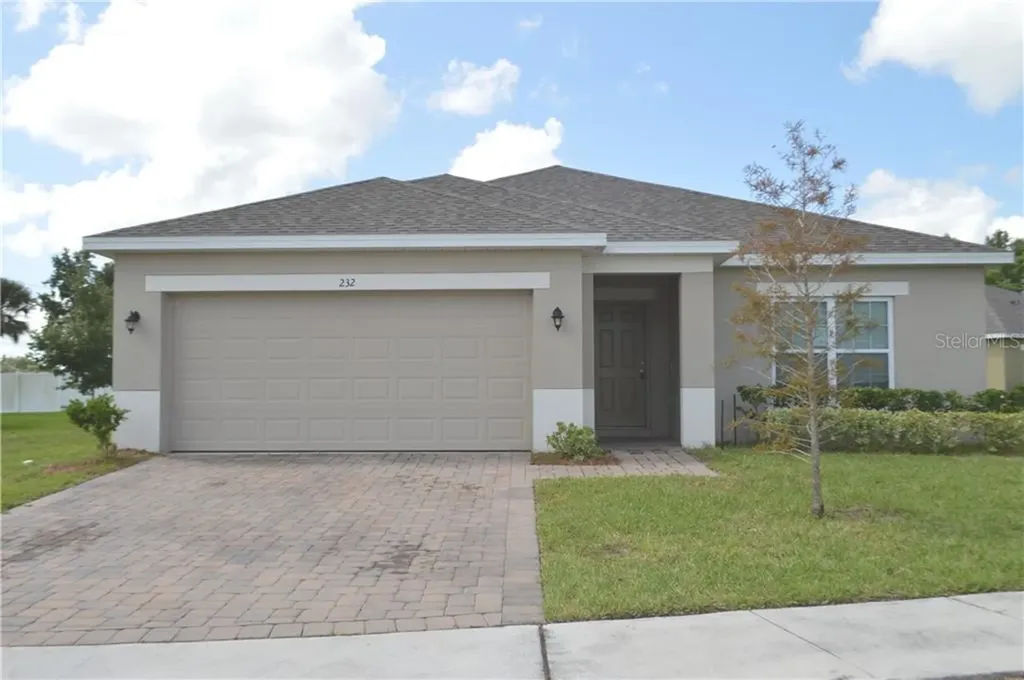 232 Whispering Pines Way Davenport FL 33837