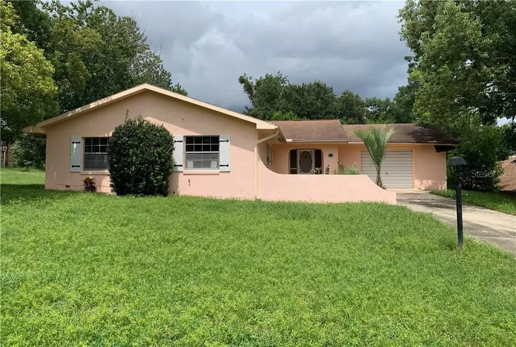 2073 Dixie Belle Avenue Deltona FL 32725
