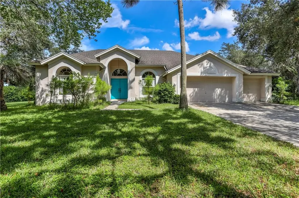 11095 Woodland Waters Boulevard Weeki Wachee FL 34613