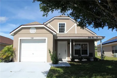 1121 Belvoir Drive Davenport FL 33837