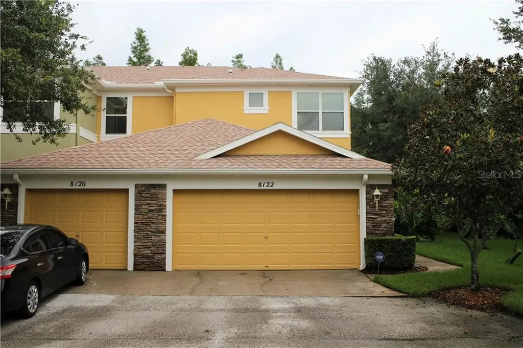 8122 Stone Path Way Tampa FL 33647