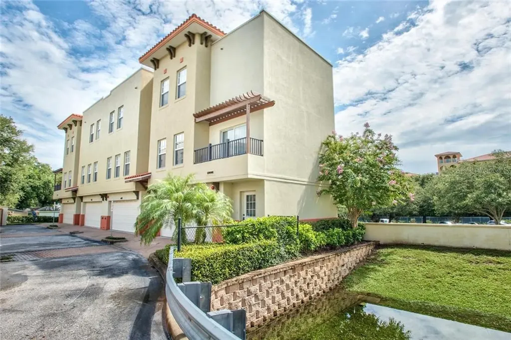 649 Siren Wind Lane Clearwater FL 33756