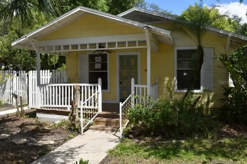 207 W Idlewild Avenue Tampa FL 33604