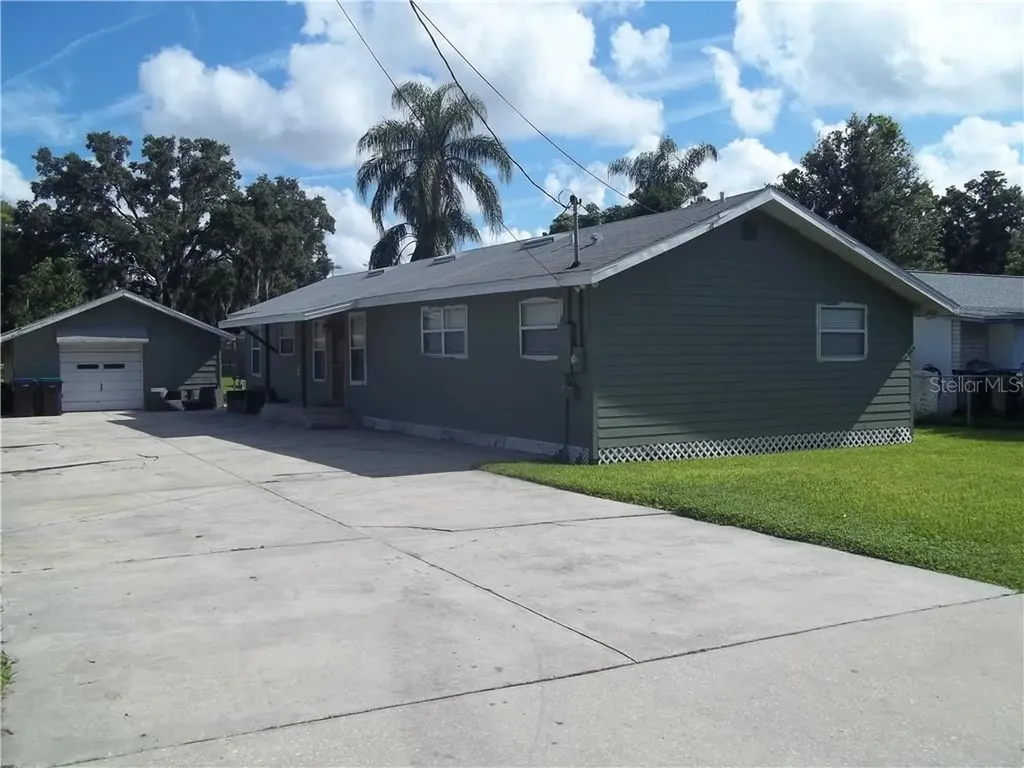 1701 Melvin Avenue Orlando FL 32806
