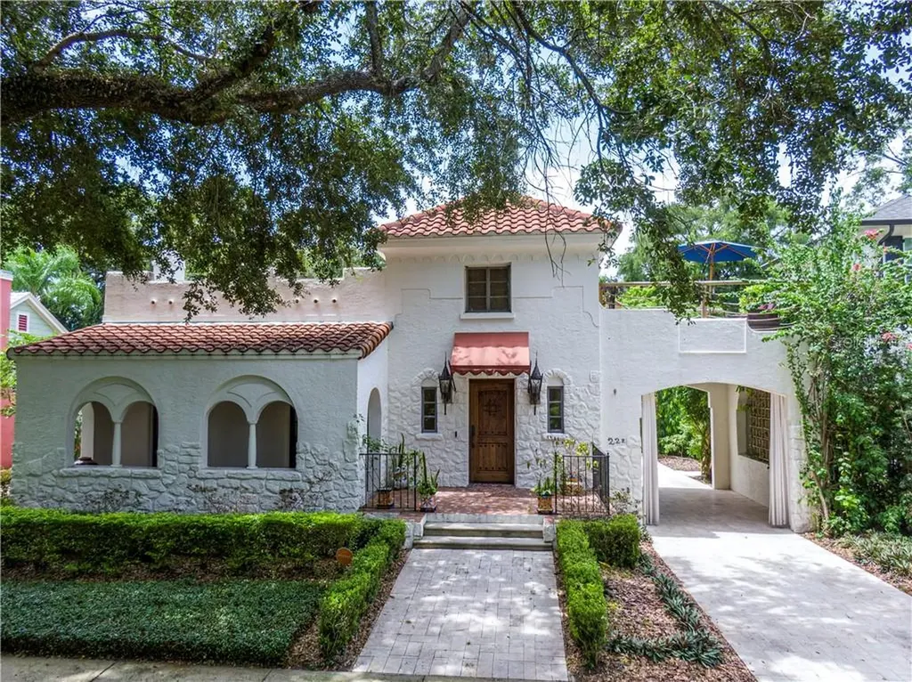 222 Thornton Lane Orlando FL 32801