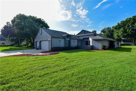 715 Canberra Road Winter Haven FL 33884