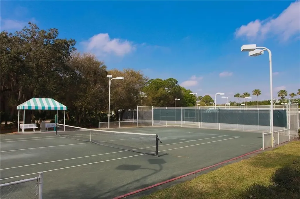 7725 Whitebridge Glen University Park FL 34201