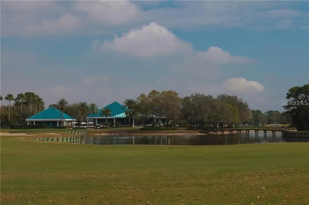 7725 Whitebridge Glen University Park FL 34201