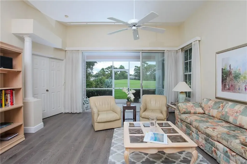 7725 Whitebridge Glen University Park FL 34201