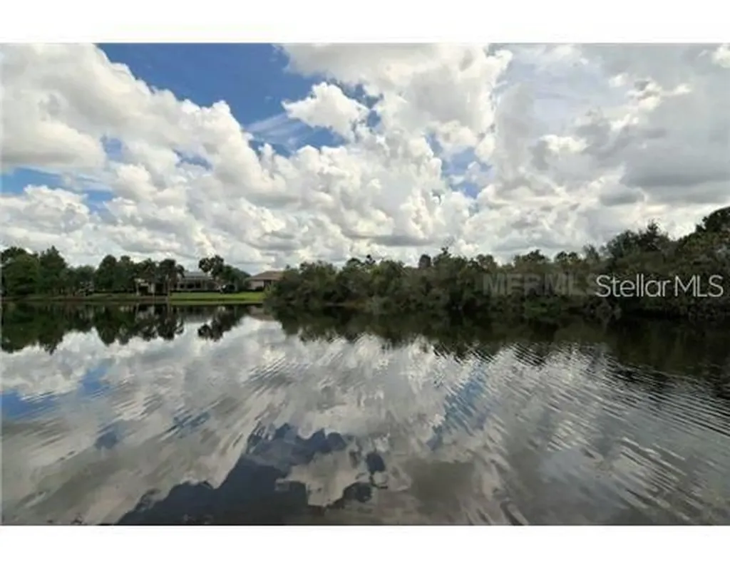 6718 Virginia Crossing University Park FL 34201