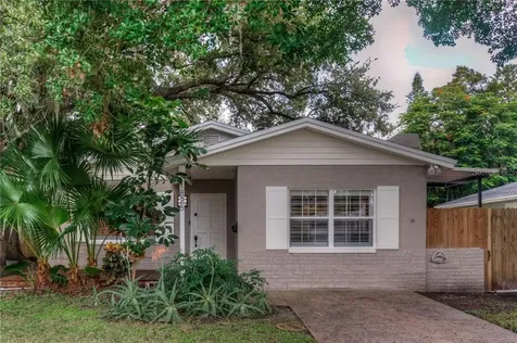1826 Montana Avenue NE St Petersburg FL 33703