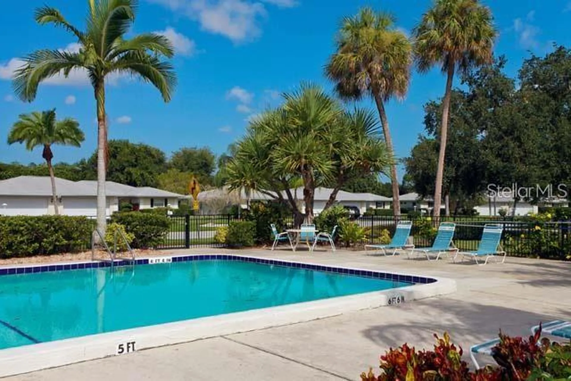 7153 W Country Club Drive N Sarasota FL 34243