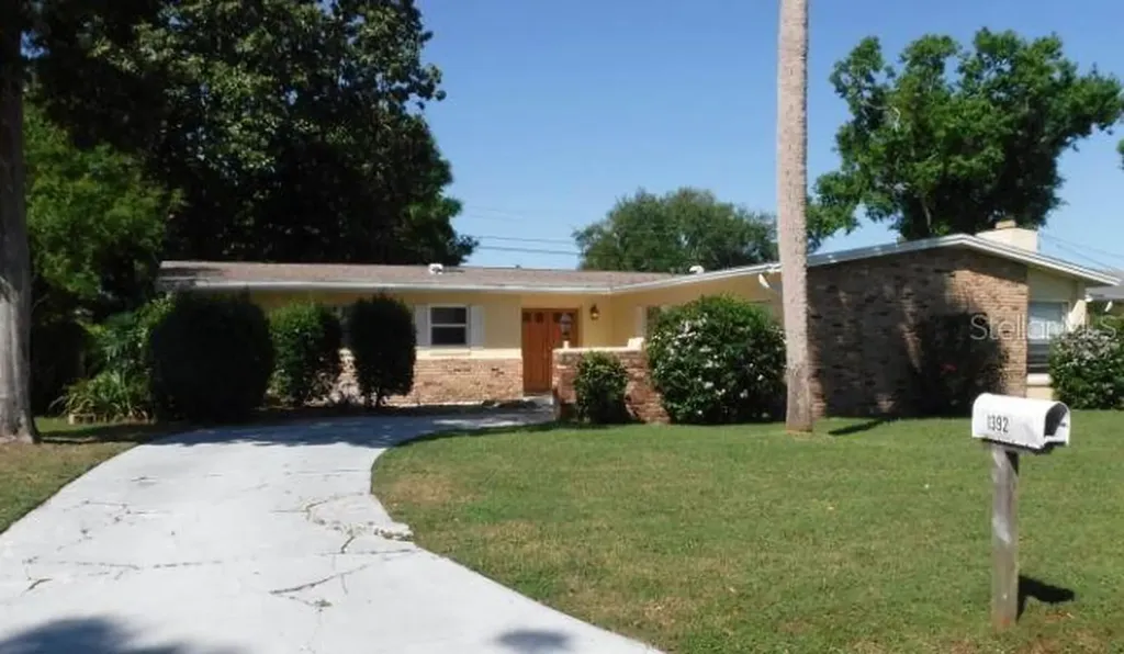 1392 Sunland Road Daytona Beach FL 32114