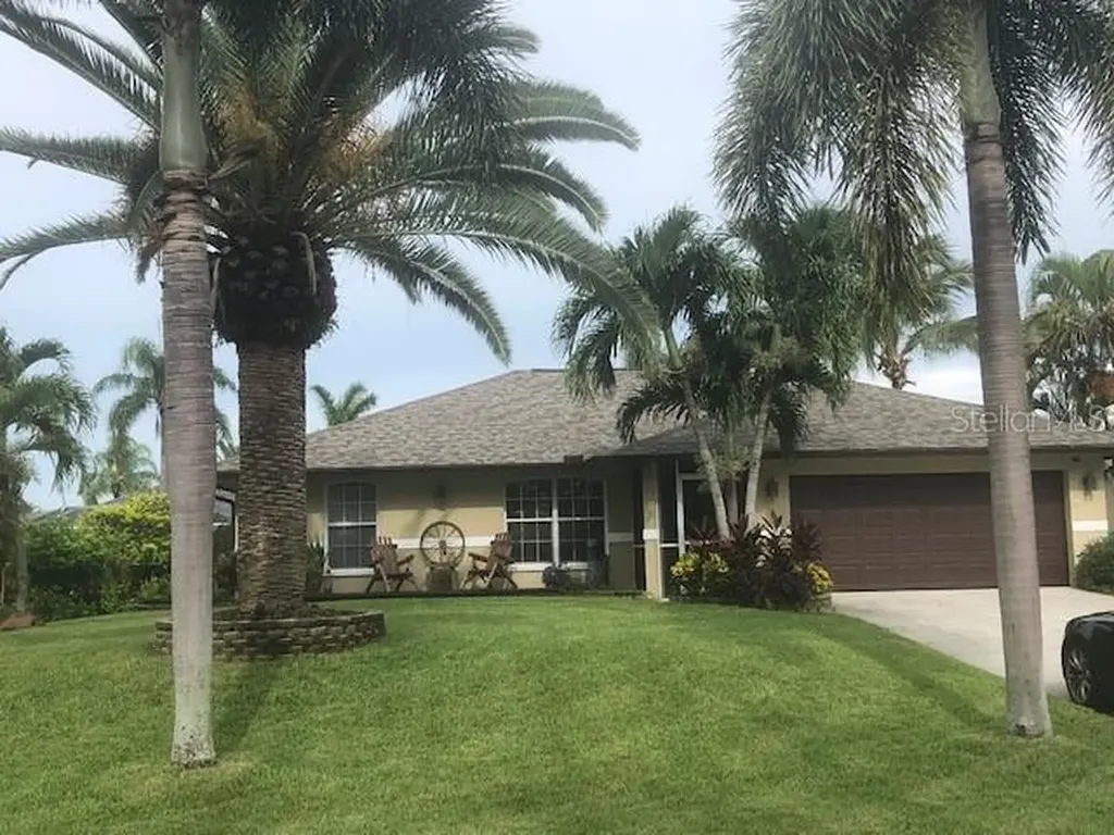 4120 SW 23rd Avenue Cape Coral FL 33914