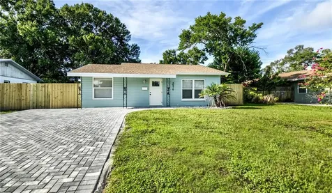 2570 33rd Avenue N St Petersburg FL 33713