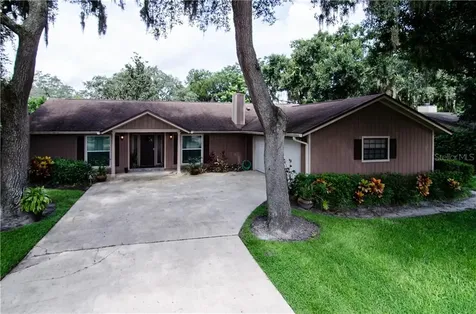 529 N Lake Jessup Avenue Oviedo FL 32765