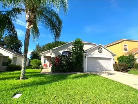 407 High Point Drive Davenport FL 33837