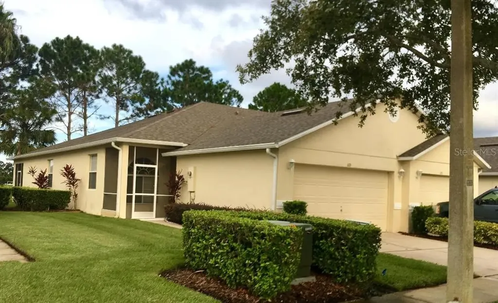 169 Club Villas Lane Kissimmee FL 34744
