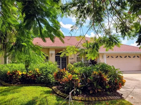 1228 Lucaya Avenue Venice FL 34285